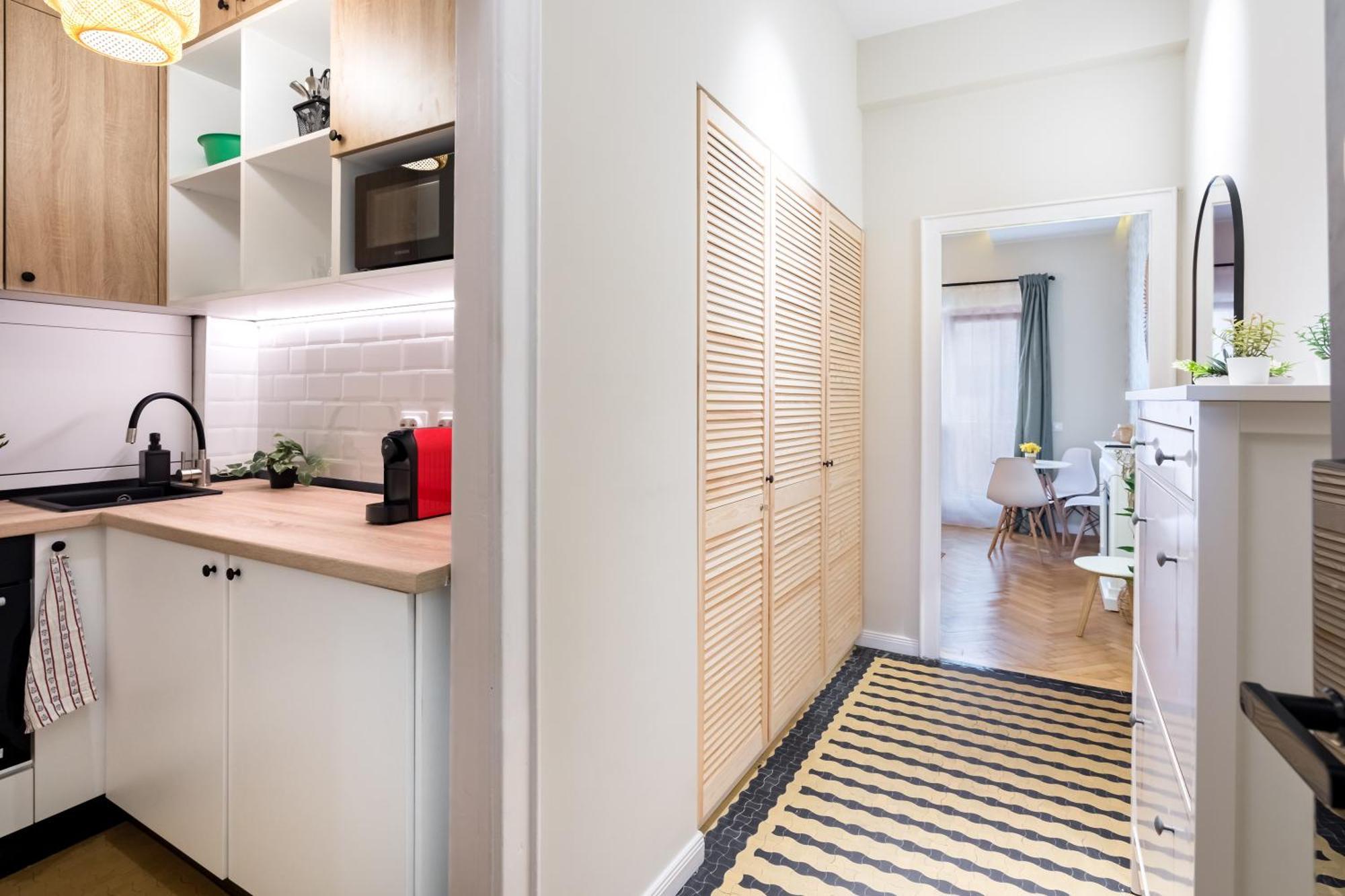 Urban Dream Studio With City Views & Comfort 布加勒斯特 外观 照片