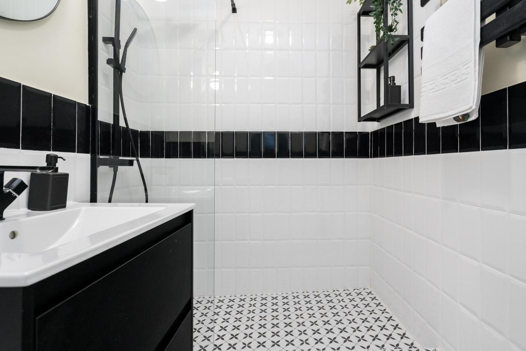 Urban Dream Studio With City Views & Comfort 布加勒斯特 外观 照片